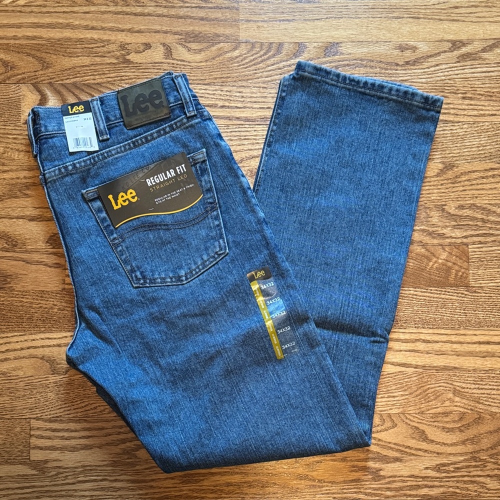NWT Lee Men's Regular Fit Straight Leg Jeans, 34x32, Pepper Stone